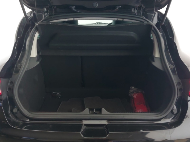 Used Renault Clio 2018 for sale - 76906585: Photo 8