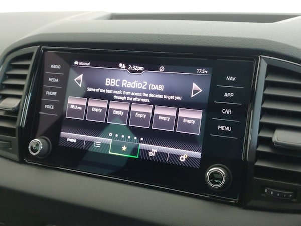 Used Skoda Karoq 2024 for sale - 76052586: Photo 18
