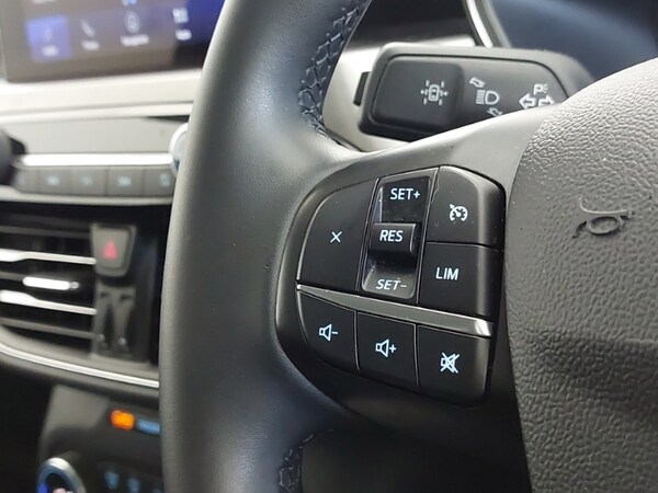 Used Ford Kuga 2022 for sale - 76195467: Photo 18