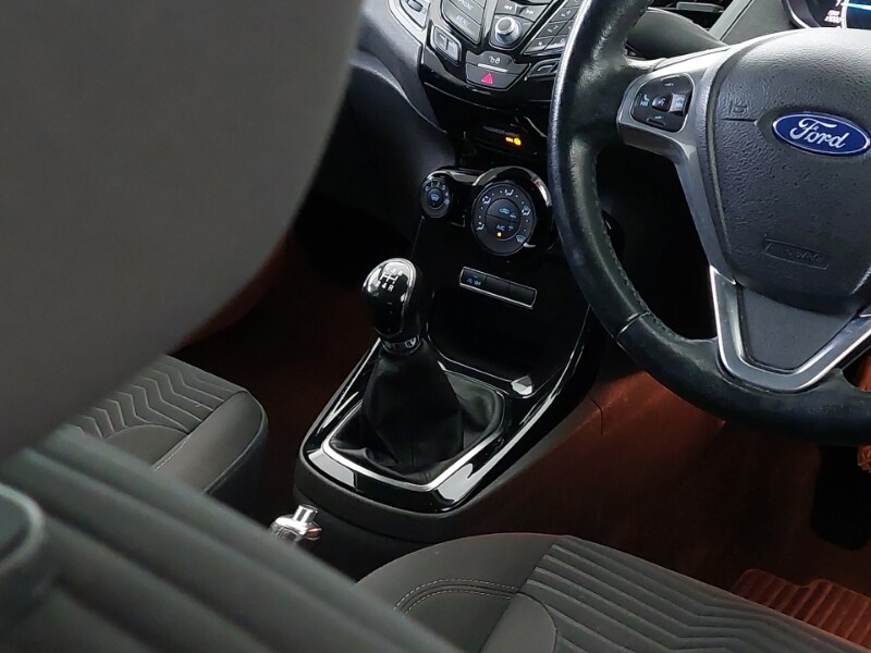 Used Ford Fiesta 2017 for sale - 77605965: Photo 11