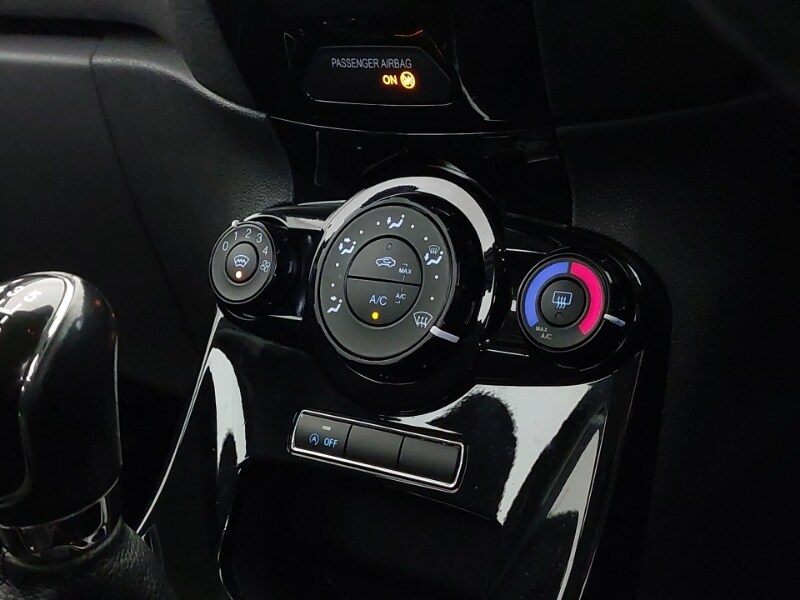 Used Ford Fiesta 2017 for sale - 77605965: Photo 14