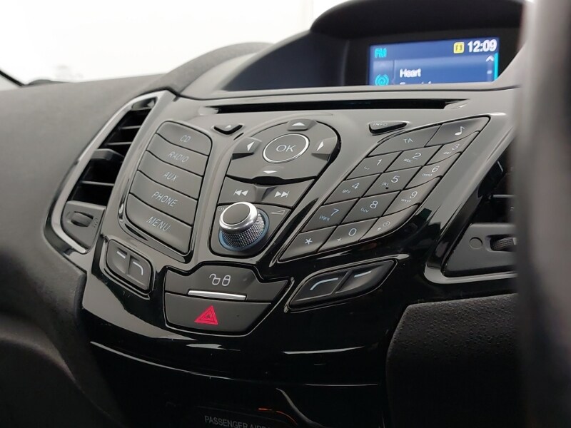 Used Ford Fiesta 2017 for sale - 77605965: Photo 18