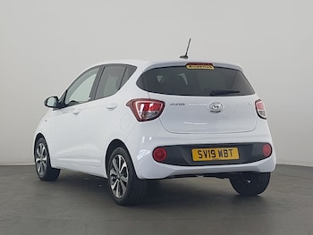 Used Hyundai i10 2019 for sale - 75315784: Photo