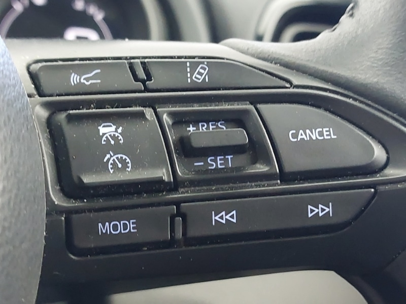 Used Toyota Yaris Cross 2024 for sale - 78147320: Photo 15