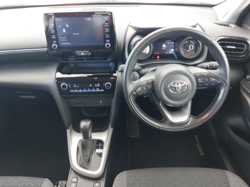 Used Toyota Yaris Cross 2024 for sale - 78147320: Photo 7