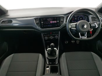 Used Volkswagen T-Roc 2021 for sale - 76383883: Photo