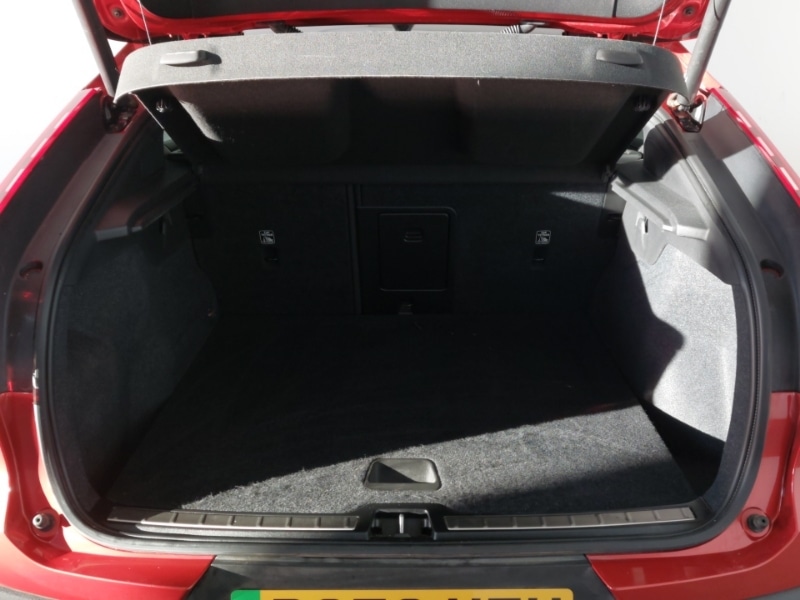 Used Volvo C40 2022 for sale - 76721727: Photo 8