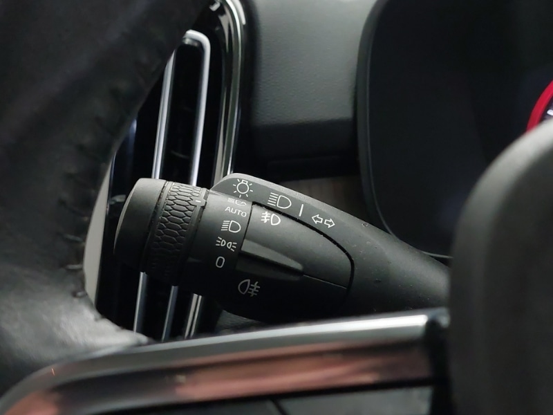 Used Volvo XC40 2020 for sale - 76613987: Photo 18