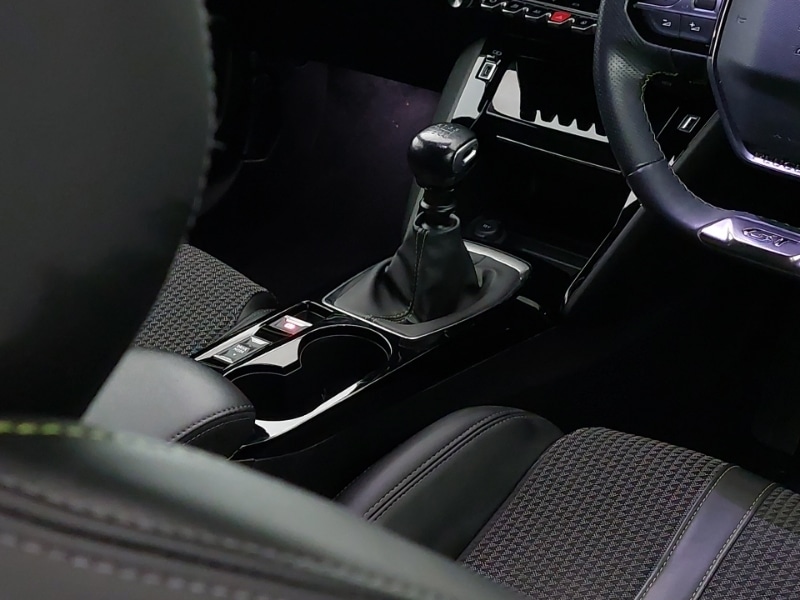 Used Peugeot 2008 2022 for sale - 77173598: Photo 11