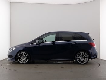 Used Mercedes-Benz B Class 2017 for sale - 76745760: Photo
