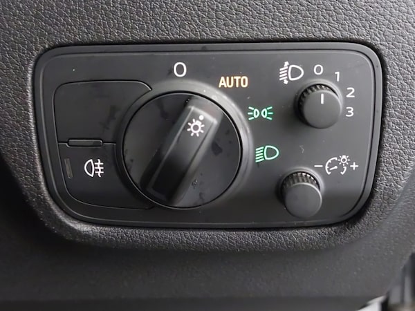 Used Audi Q2 2018 for sale - 76233819: Photo 17