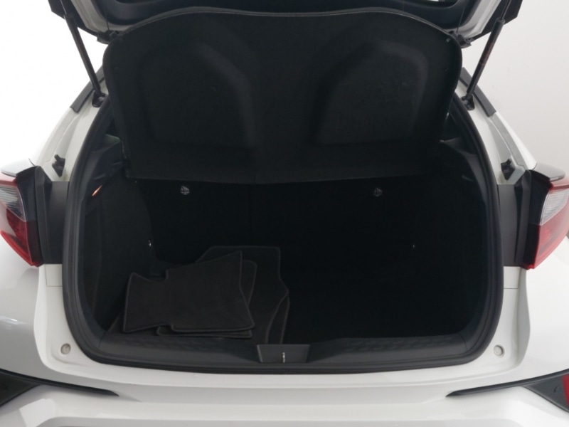 Used Toyota C-HR 2021 for sale - 76763807: Photo 8