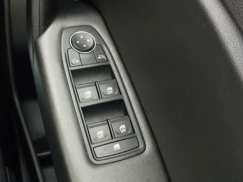 Used Renault Captur 2022 for sale - 76348338: Photo 19