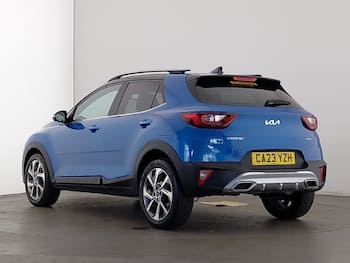 Used Kia Stonic 2023 for sale - 79631092: Photo