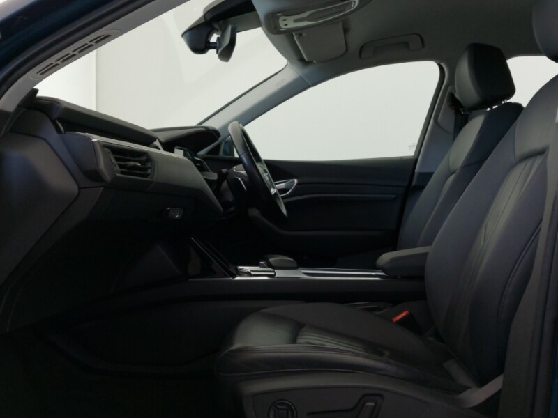 Used Audi e-tron 2021 for sale - 78093751: Photo 5