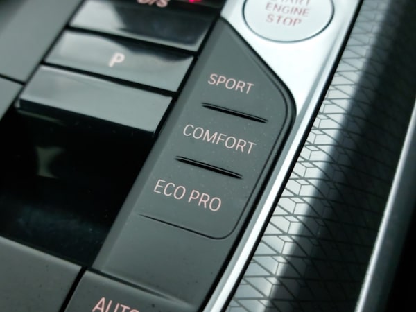 Used BMW 3 Series 2024 for sale - 76258460: Photo 17