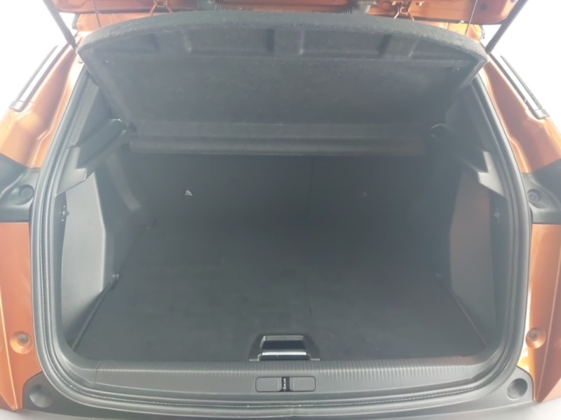 Used Peugeot 2008 2020 for sale - 77070116: Photo 8