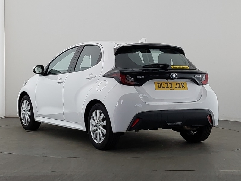 Used Toyota Yaris 2023 for sale - 77992773: Photo 3