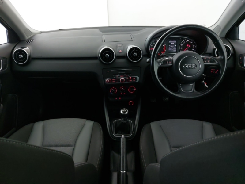 Used Audi A1 2017 for sale - 77380037: Photo 2