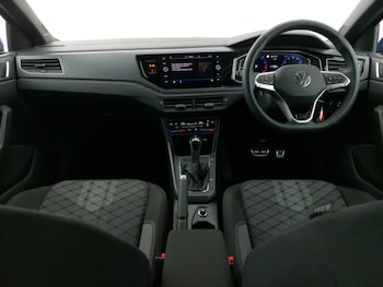 Used Volkswagen Polo 2025 for sale - 77252102: Photo