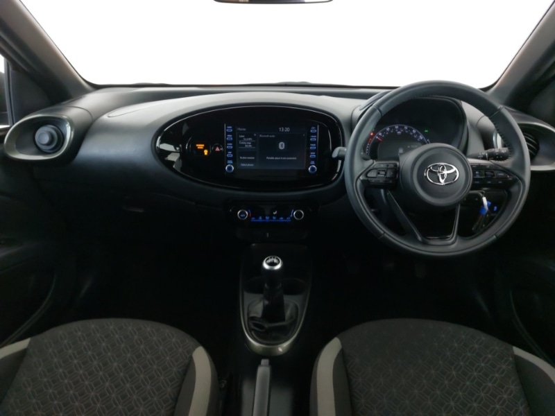 Used Toyota Aygo X 2023 for sale - 76145630: Photo 2