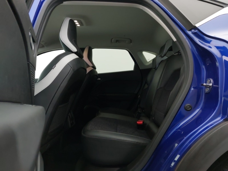 Used Renault Captur 2021 for sale - 77169301: Photo 6