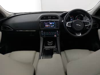 Used Jaguar F-Pace 2018 for sale - 79707599: Photo