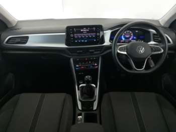 Used Volkswagen T-Roc 2024 for sale - 74868125: Photo