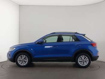 Used Volkswagen T-Roc 2024 for sale - 74868125: Photo