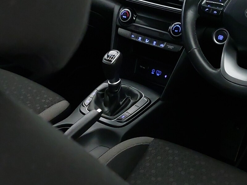 Used Hyundai KONA 2017 for sale - 77815369: Photo 11