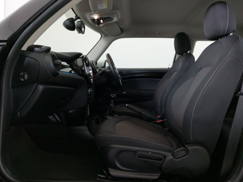 Used MINI Hatch 2022 for sale - 76354520: Photo 5