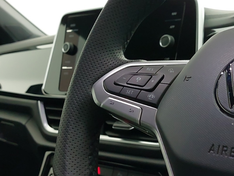 Used Volkswagen T-Roc 2025 for sale - 77149982: Photo 13