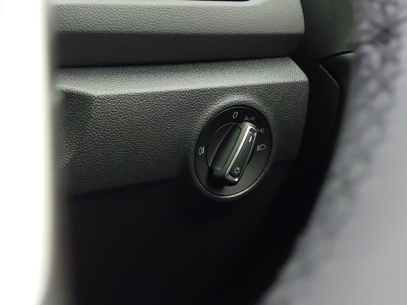 Used Volkswagen T-Roc 2025 for sale - 77149982: Photo 14