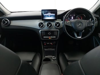 Used Mercedes-Benz GLA 2018 for sale - 79243139: Photo