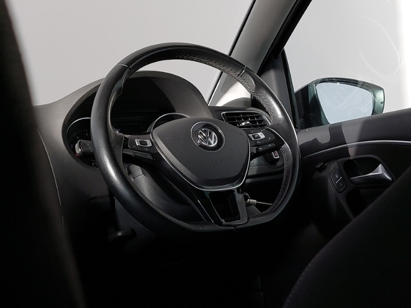 Used Volkswagen Polo 2016 for sale - 77265308: Photo 10
