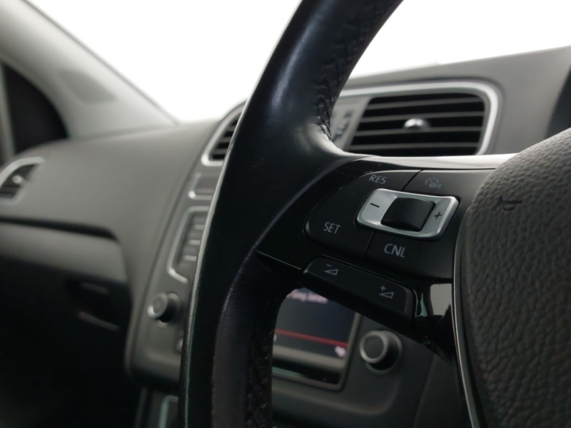 Used Volkswagen Polo 2016 for sale - 77265308: Photo 14