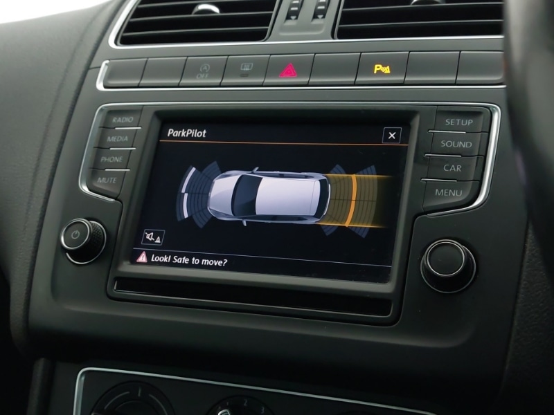 Used Volkswagen Polo 2016 for sale - 77265308: Photo 17