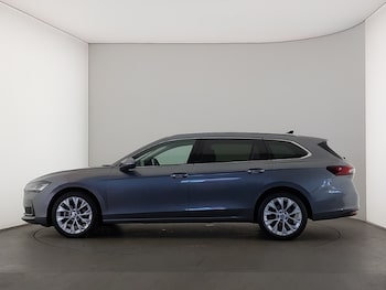 Used Skoda Superb 2024 for sale - 75526090: Photo