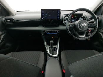 Used Toyota Yaris 2022 for sale - 77596581: Photo