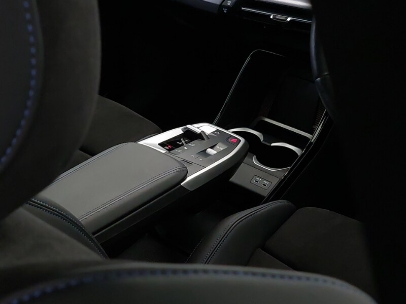 Used BMW iX1 2023 for sale - 77947864: Photo 11