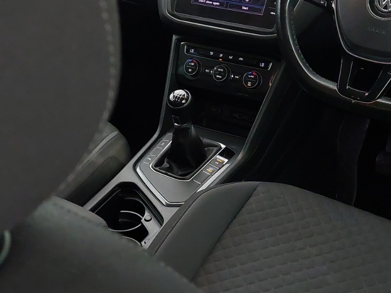 Used Volkswagen Tiguan 2018 for sale - 77366288: Photo 11