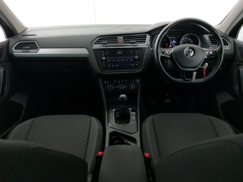 Used Volkswagen Tiguan 2018 for sale - 77366288: Photo 2