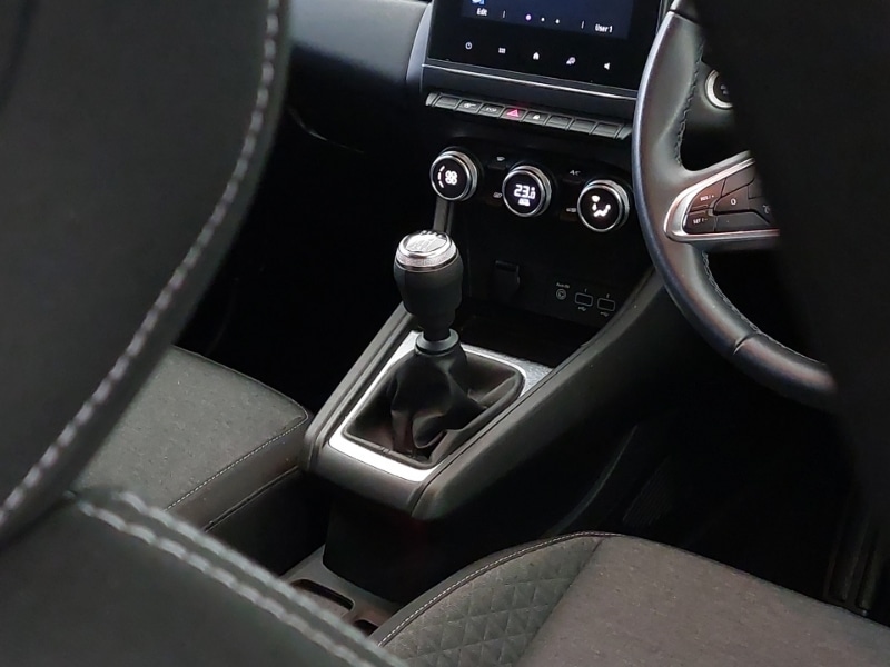 Used Renault Captur 2022 for sale - 77922265: Photo 10