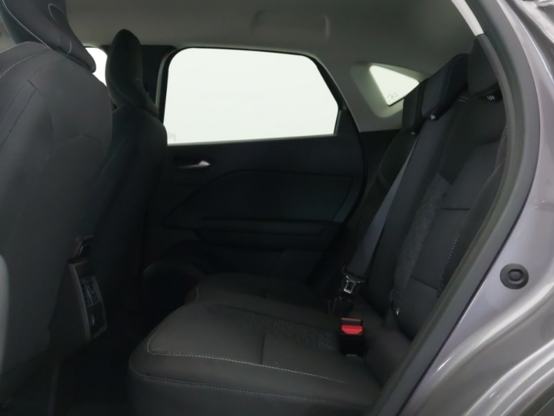 Used Renault Captur 2022 for sale - 77922265: Photo 6