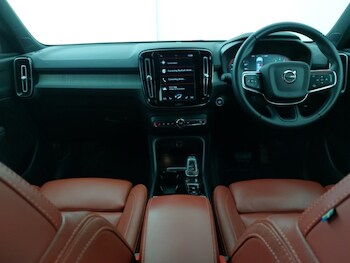 Used Volvo XC40 2020 for sale - 77818375: Photo