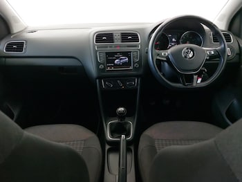 Used Volkswagen Polo 2016 for sale - 78225084: Photo