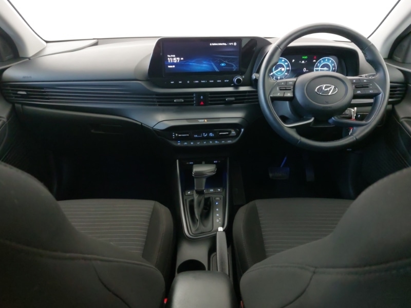 Used Hyundai i20 2023 for sale - 77947892: Photo 2