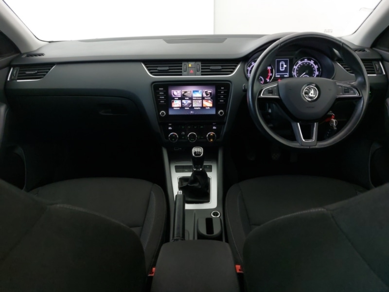 Used Skoda Octavia 2020 for sale - 78203079: Photo 2