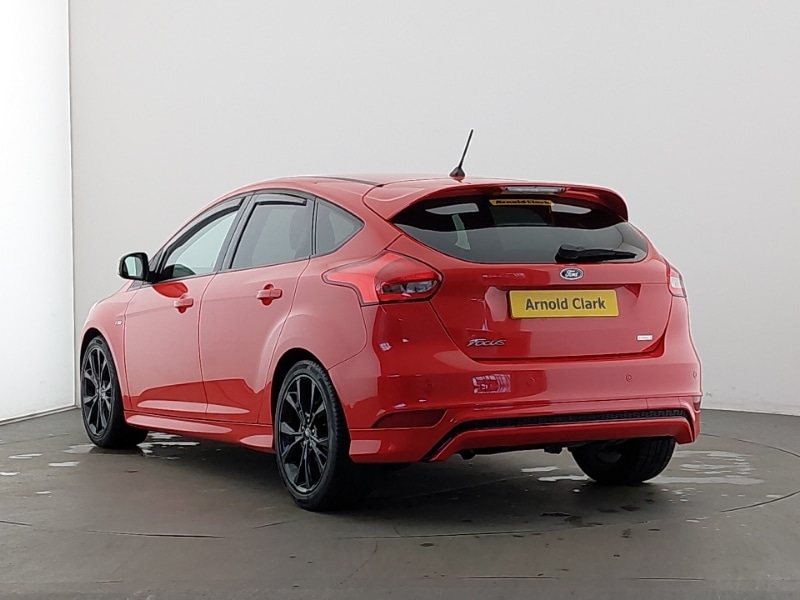 Used Ford Focus 2018 for sale - 77682492: Photo 3