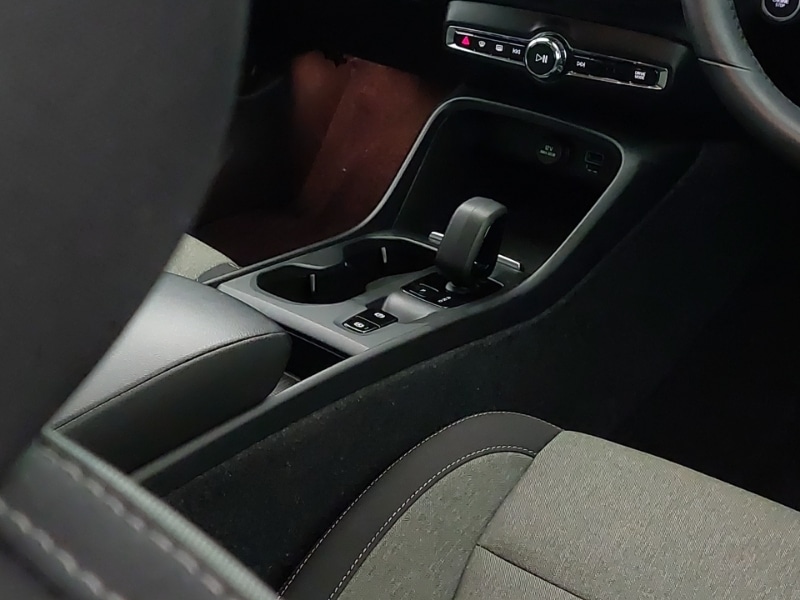 Used Volvo XC40 2022 for sale - 76713577: Photo 11